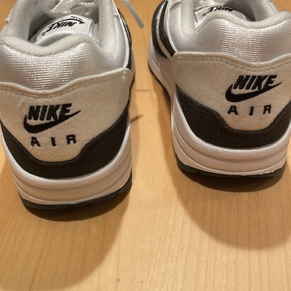 Nike Air Max 1 Like New Women’s size 6.5 - Picture 10 of 11